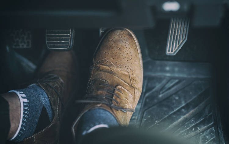 Sistemas Fundamentales Auto Frenos