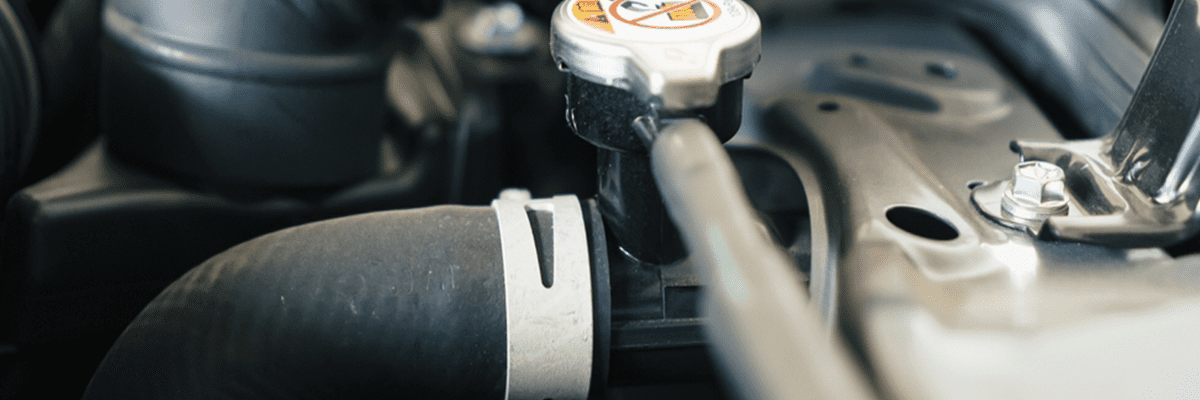 ¿Cómo funciona el anticongelante en tu coche?