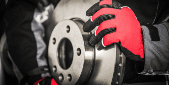 Síntomas de Deterioro del Líquido de Frenos