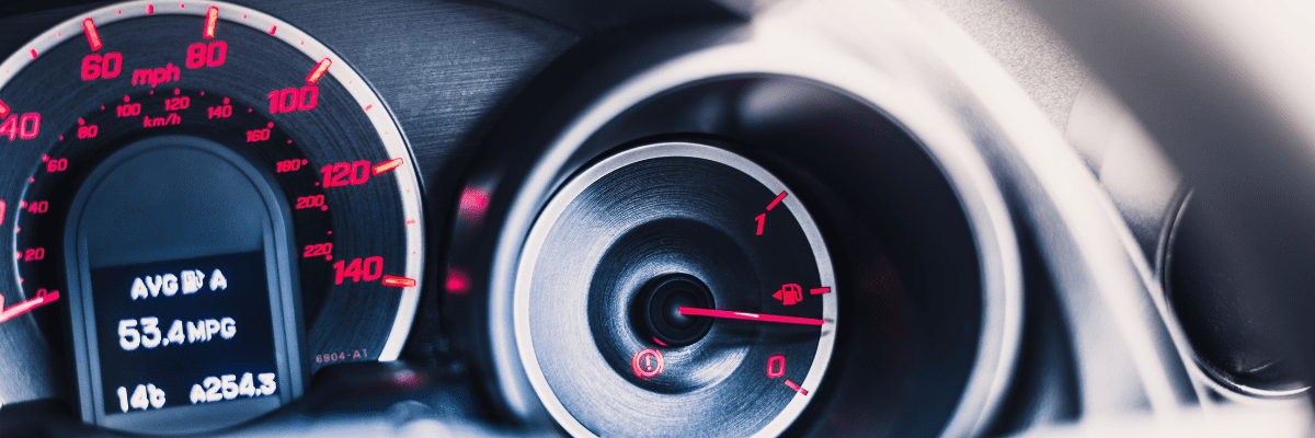 Eficiencia de combustible: Factores que influyen en el consumo de gasolina o electricidad