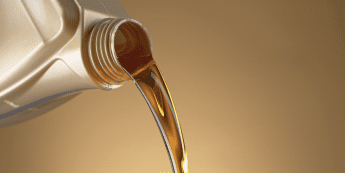 ¿Qué Contiene un Aceite Lubricante?