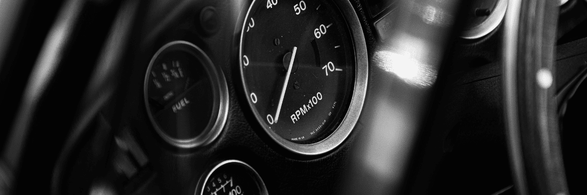 ¿Qué importa más: el kilometraje o el tiempo para el cambio de aceite?