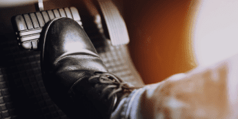 ¿Cómo funciona el Frenado Autónomo de Emergencia?