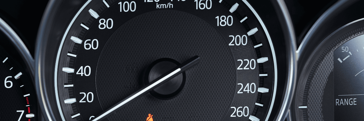 ¿Qué importa más el kilometraje o el tiempo en los cambios de aceite?