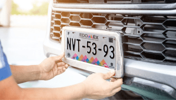 ¿Cómo puedo renovar las placas de mi auto en México?