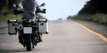 Guía para Viajes Largos en Moto Todo lo que debes revisar antes de salir a carretera