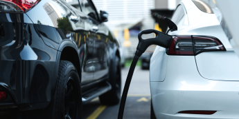 ¿Los vehículos híbridos son más seguros Diferencias frente a los autos convencionales